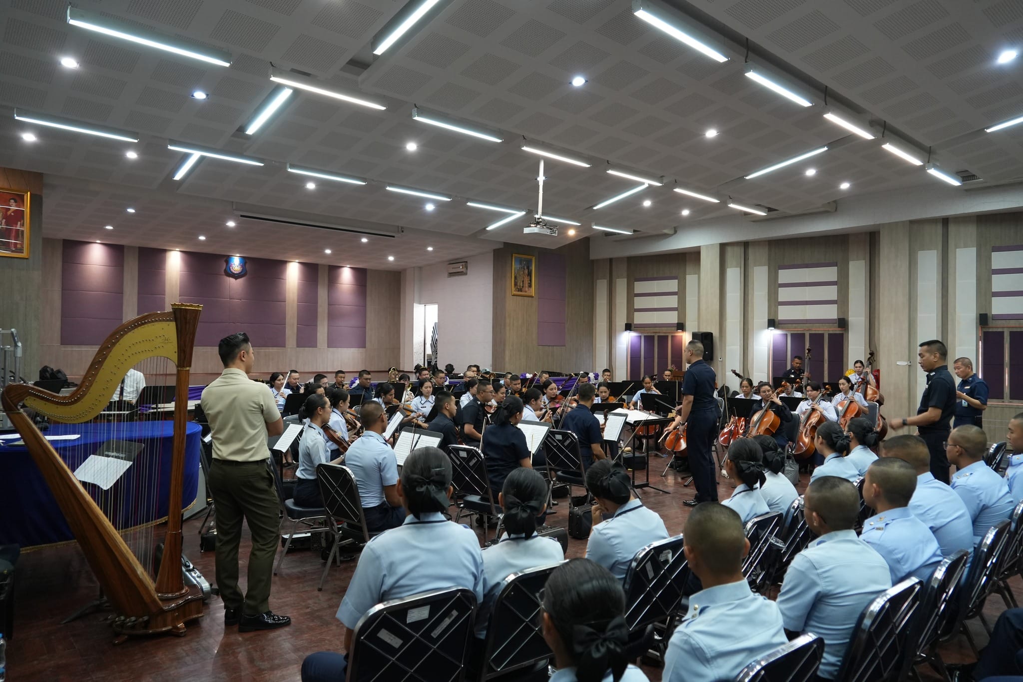 On 24 March, Director of Music ME5 Wang was invited by the Royal Thai Air Force (RTAF) to lead a conducting masterclass.