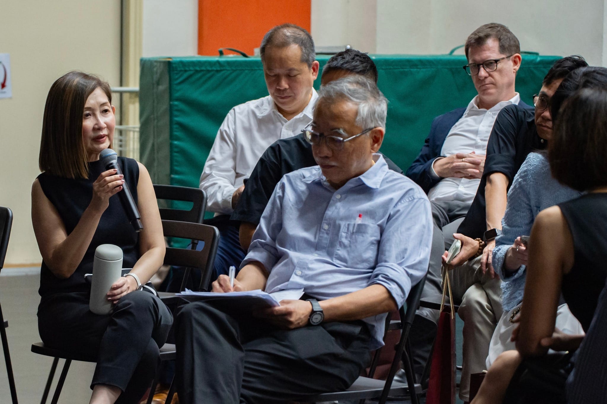 Exchange of ideas on the strategic directions of the performing arts in Singapore