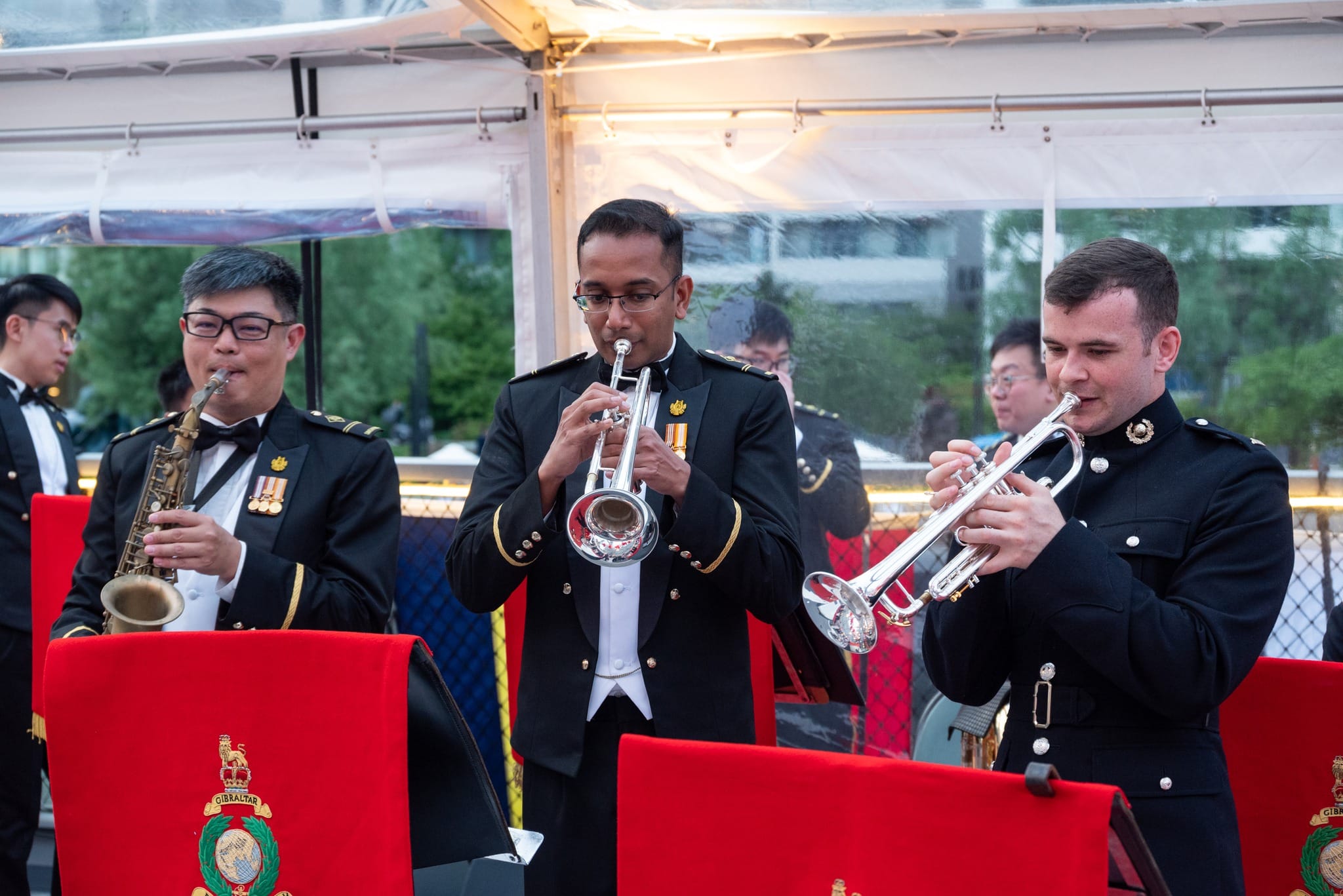 The combined combo band in performance.