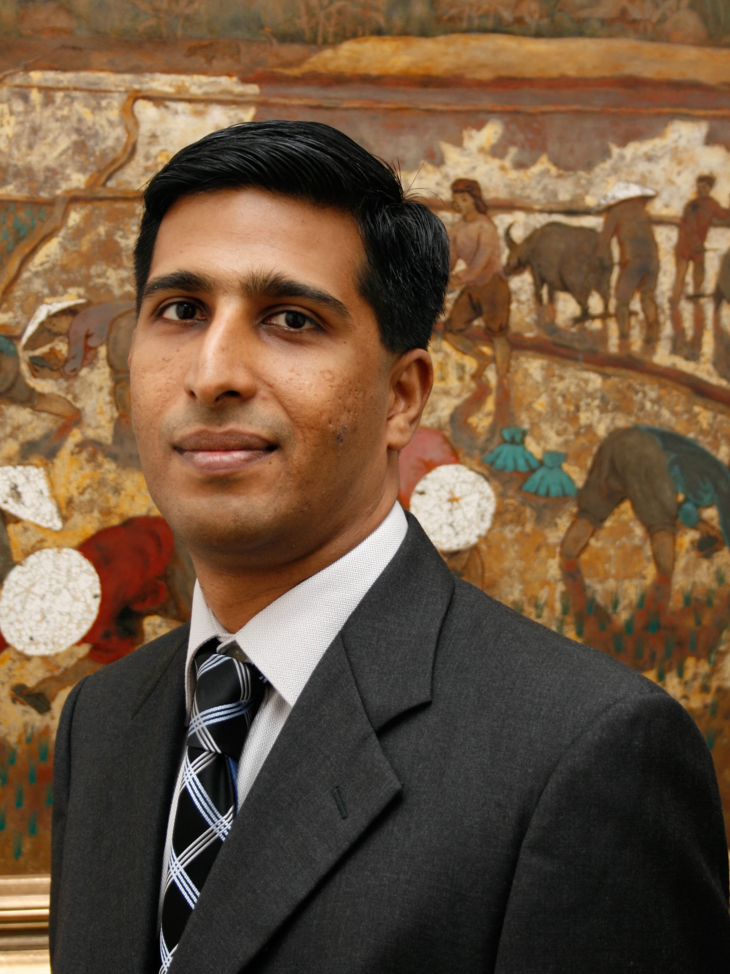 Photo of Dr Mathew Mathews