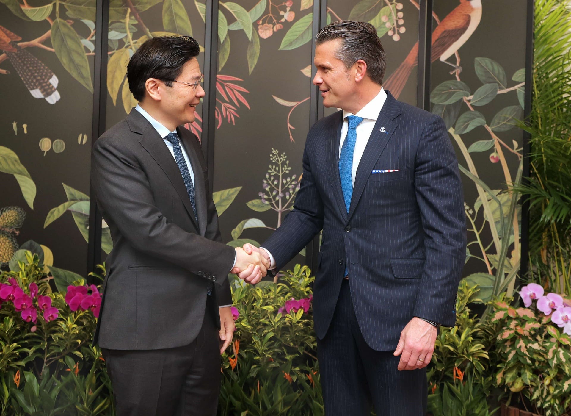 United States Secretary of War Pete Hegseth called on Prime Minister and Minister for Finance, Lawrence Wong at the Istana this afternoon, on the sidelines of the 23rd Shangri-La Dialogue. Credit: MDDI