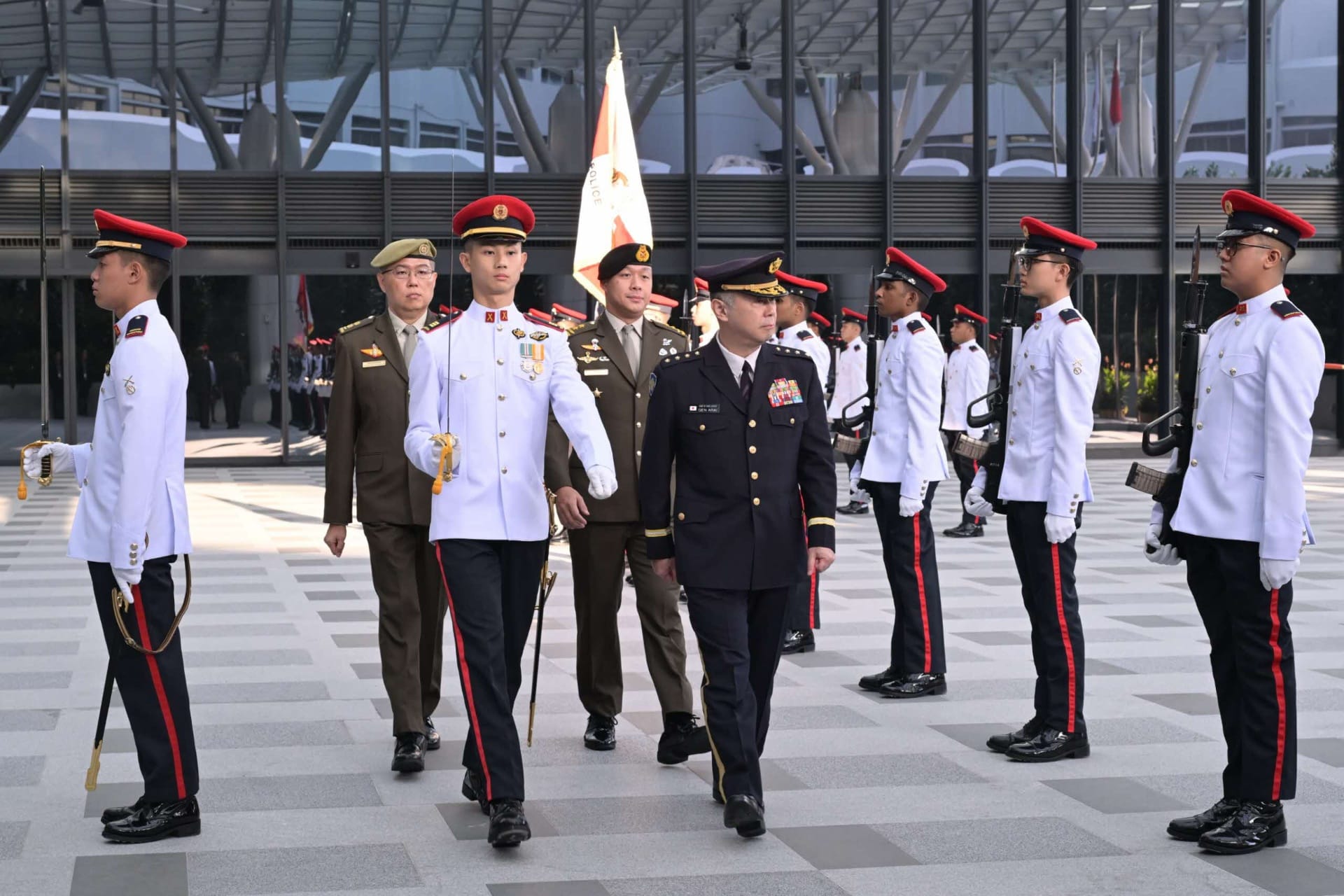 GEN Arai reviewing the Guard of Honour at MINDEF this morning.