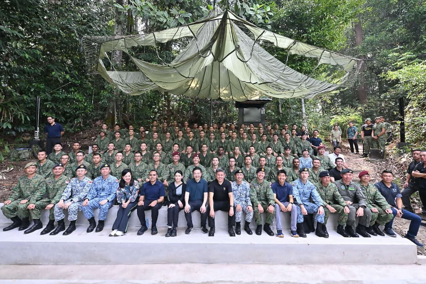 PM Wong and Minister Chan in a group photo with our SAF personnel.