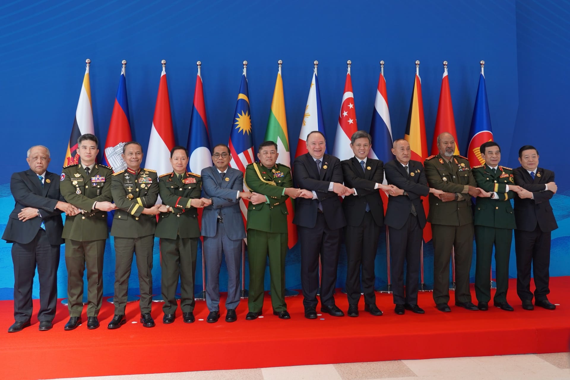 Minister Chan (fifth from right) with other ASEAN Defence Ministers for the 20th ADMM.