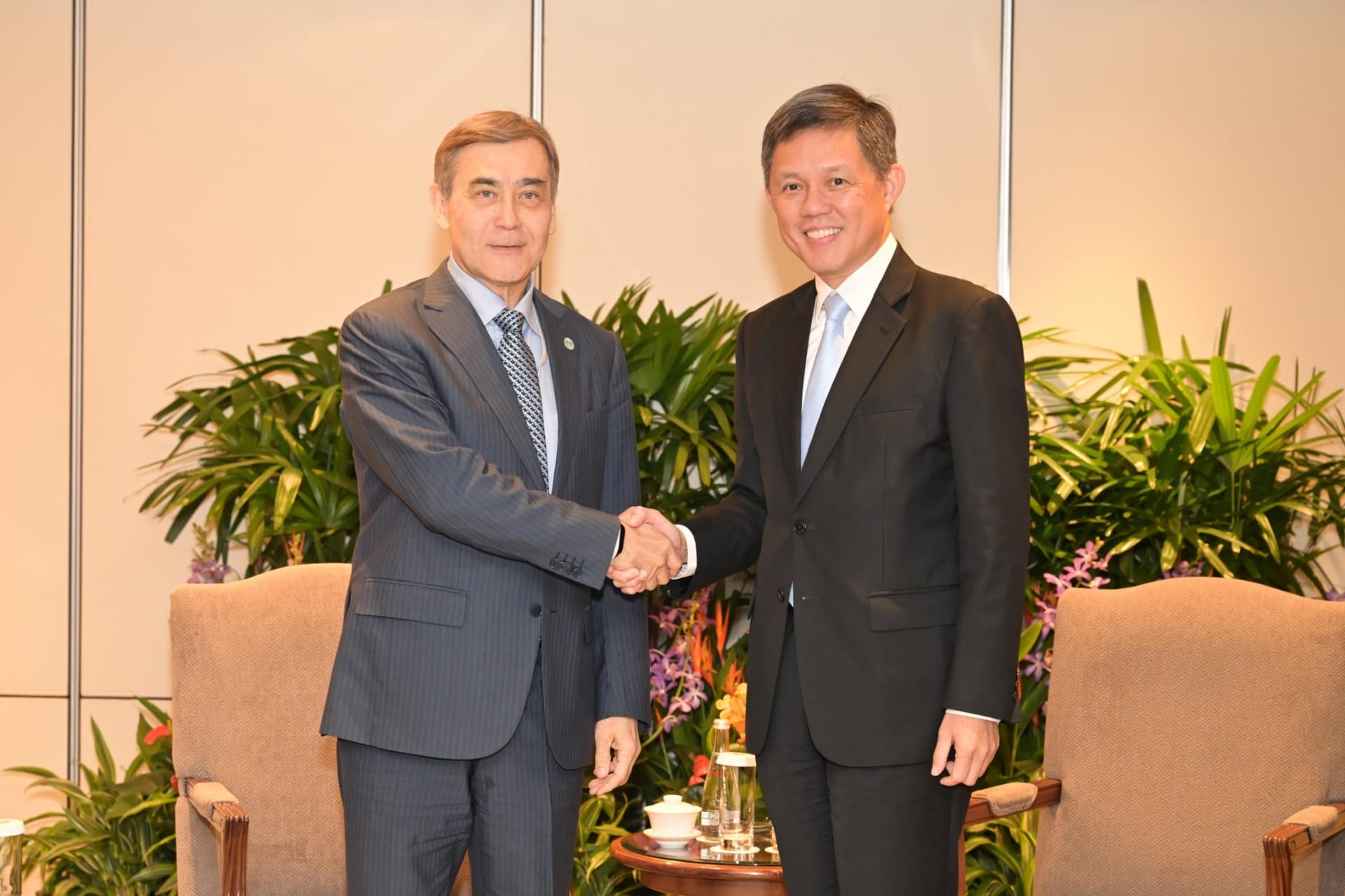 Secretary-General of the Shanghai Cooperation Organisation Nurlan Yermekbayev met with Minister for Defence Mr Chan Chun Sing this afternoon on the sidelines of the 23rd Shangri-La Dialogue.
