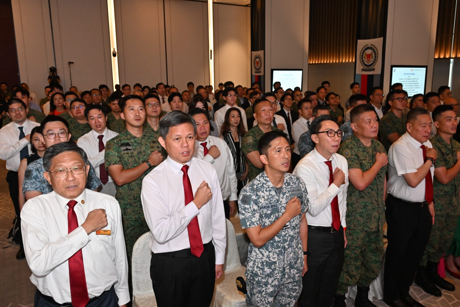 Minister for Defence, Mr Chan Chun Sing (second from left) officiated at the Zone 3 Combined Rededication Ceremony at Singapore Chinese Chamber of Commerce & Industry (SCCCI), attended by Operationally Ready National Servicemen (NSmen), employers and senior SAF commanders.
