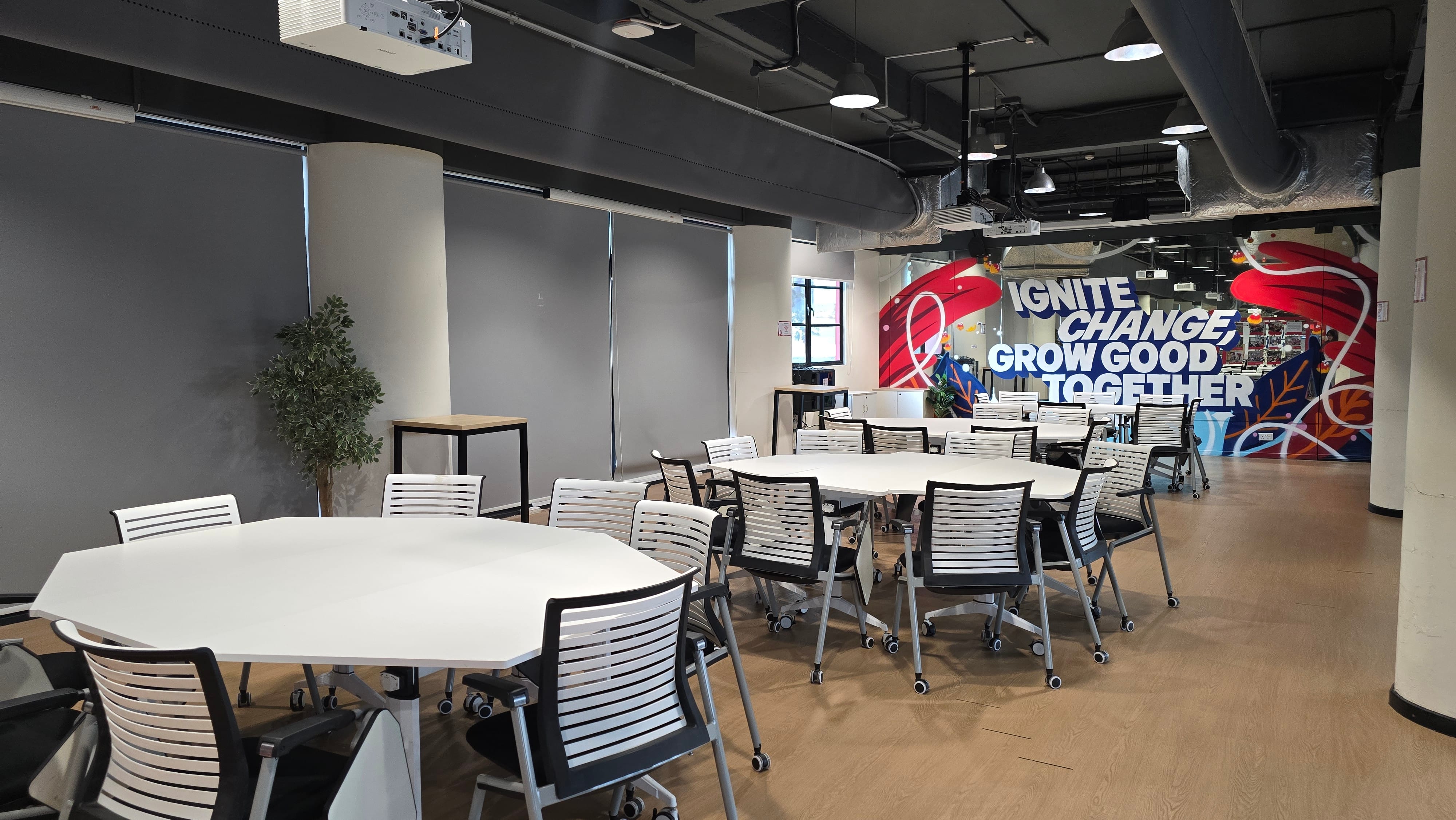 Overview of the learning hub in The Red Box
