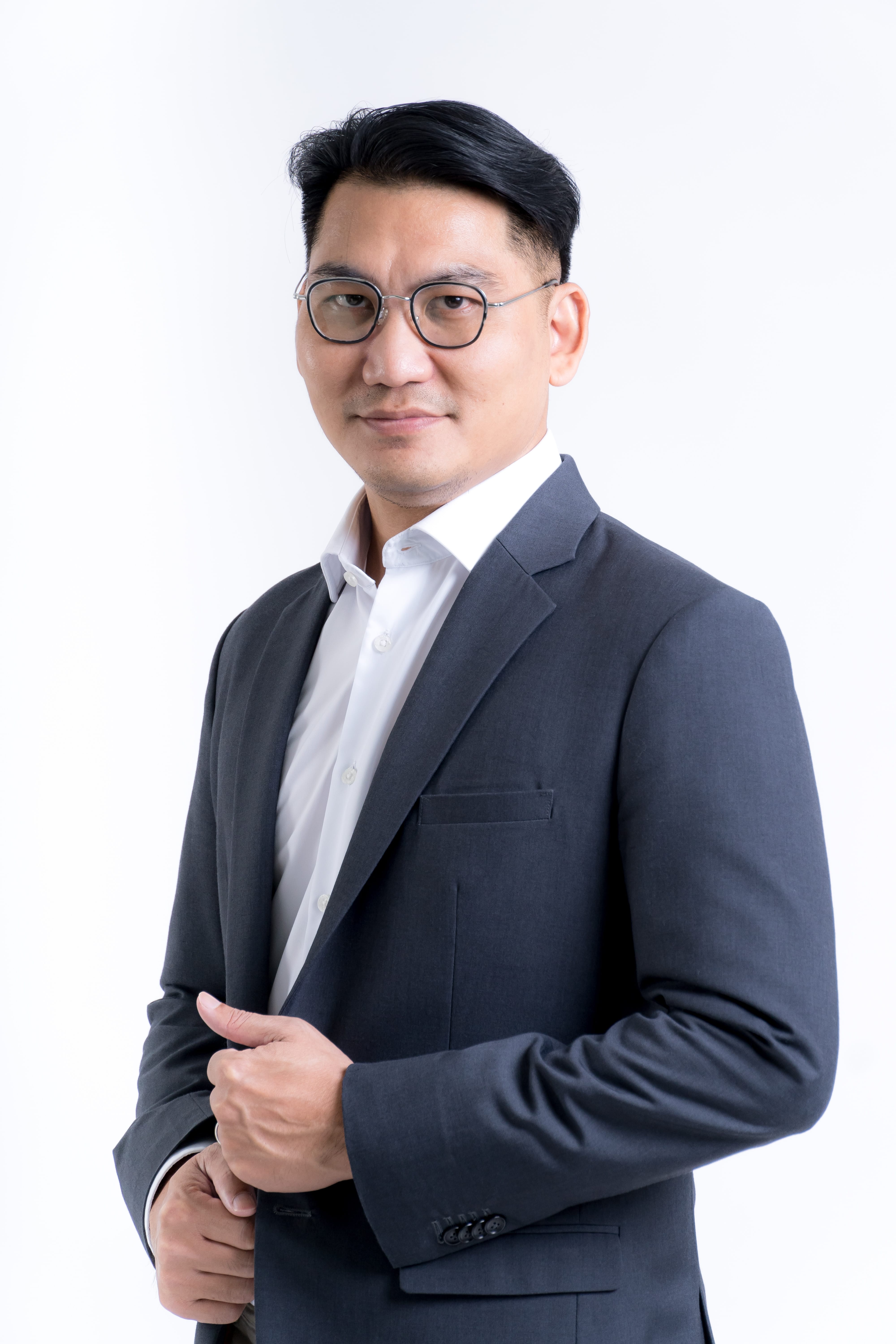 Kiratipong Naewmalee