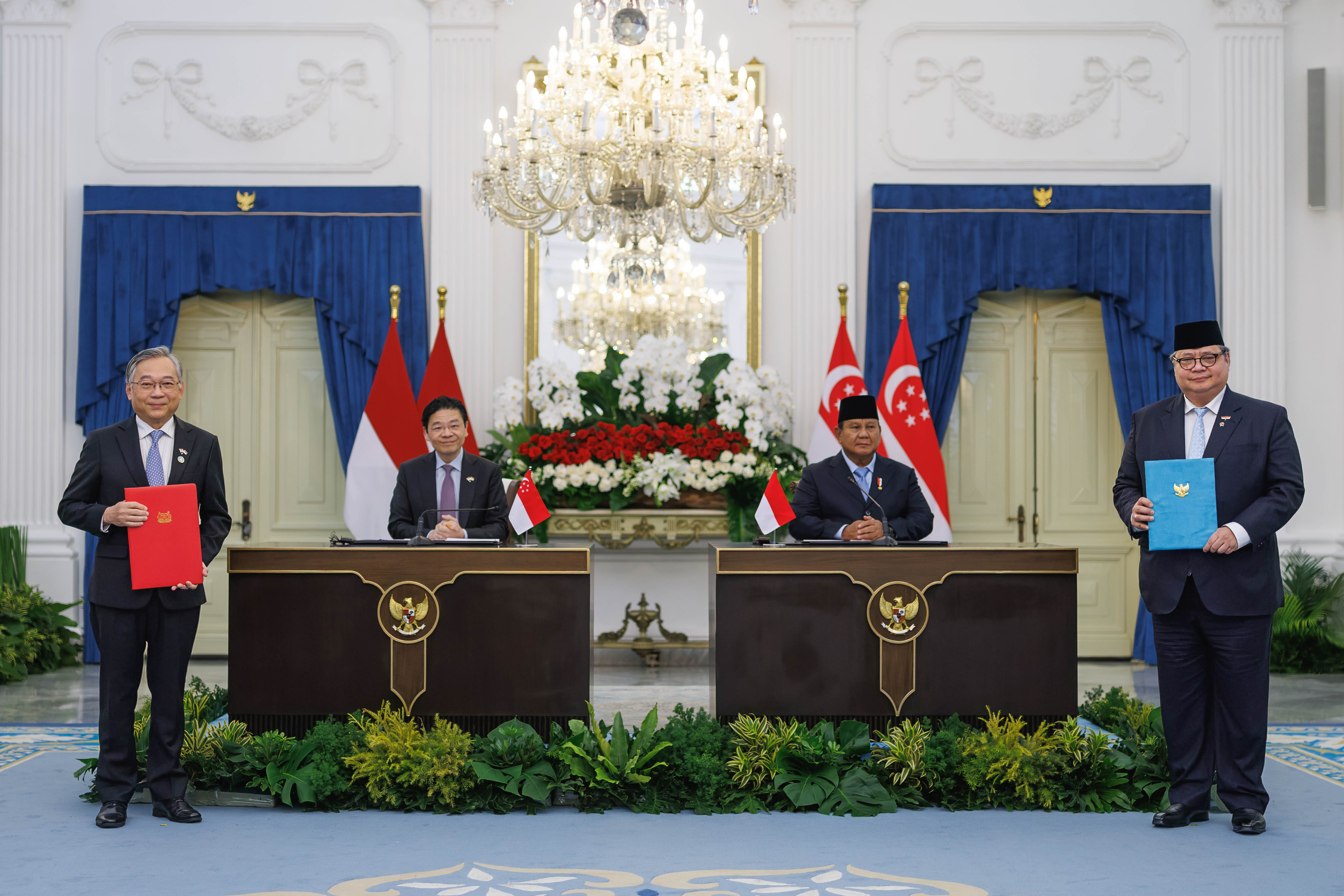 PM Wong and Indonesian President Prabowo Subianto at the MoU exchange ceremony.