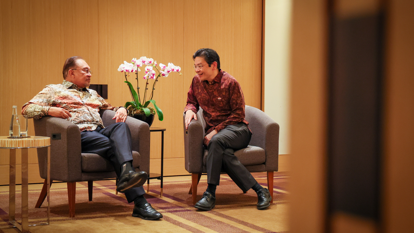 PM Wong and PM Anwar at the 12th Singapore-Malaysia Leaders' Retreat 2025.