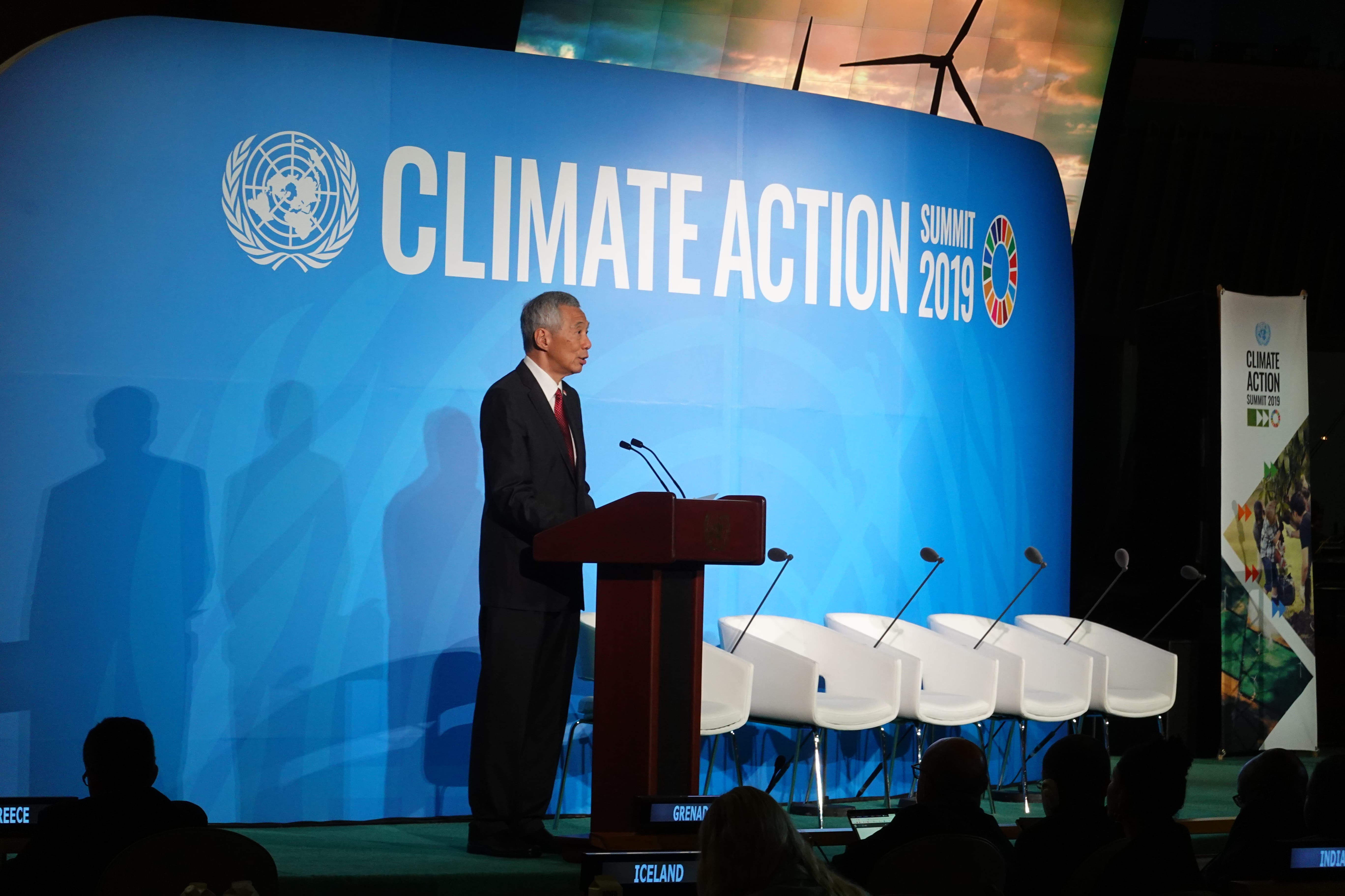 Lee Hsien Loong at Climate Action Summit 2019, podium in front of UN backdrop.