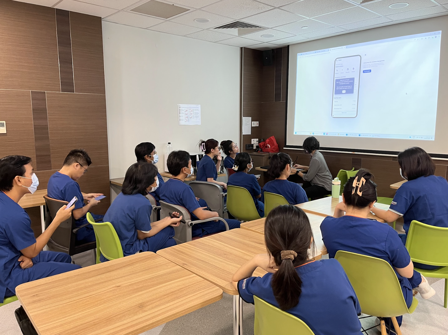 Introducing groups of frontline radiographers and inventory staff to the Pulse tool and how they can go about using it during the Pilot - what to expect and answer any questions or concerns
