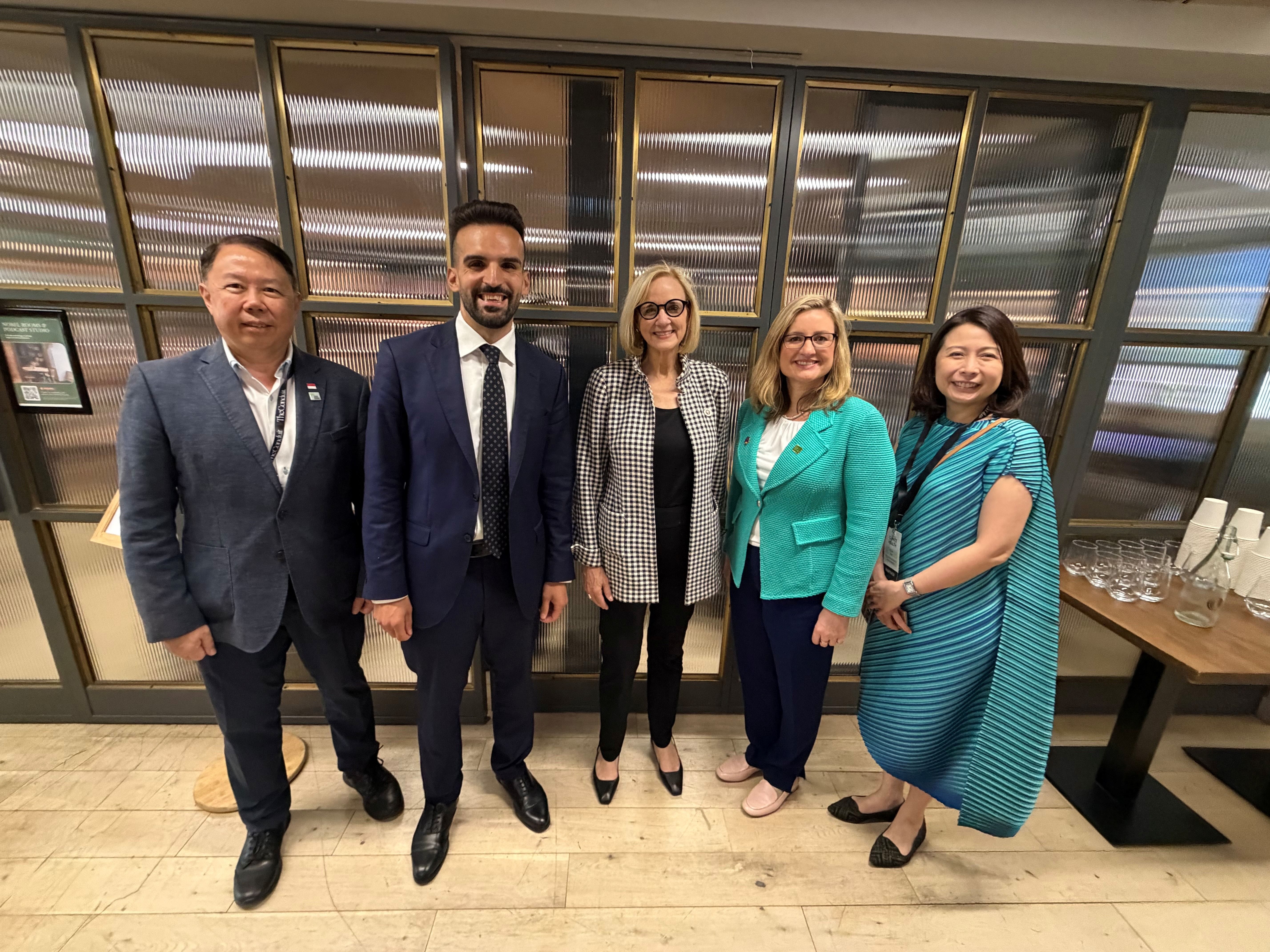 On the sidelines of London Climate Action Week 2026, CLC met with Mete Coban, Deputy Mayor of London, Kate Gallego, Mayor of Phoenix and Eileen Higgins, Mayor of Miami, to strengthen ties and discuss shared urban challenges and opportunities. © Centre for Liveable Cities