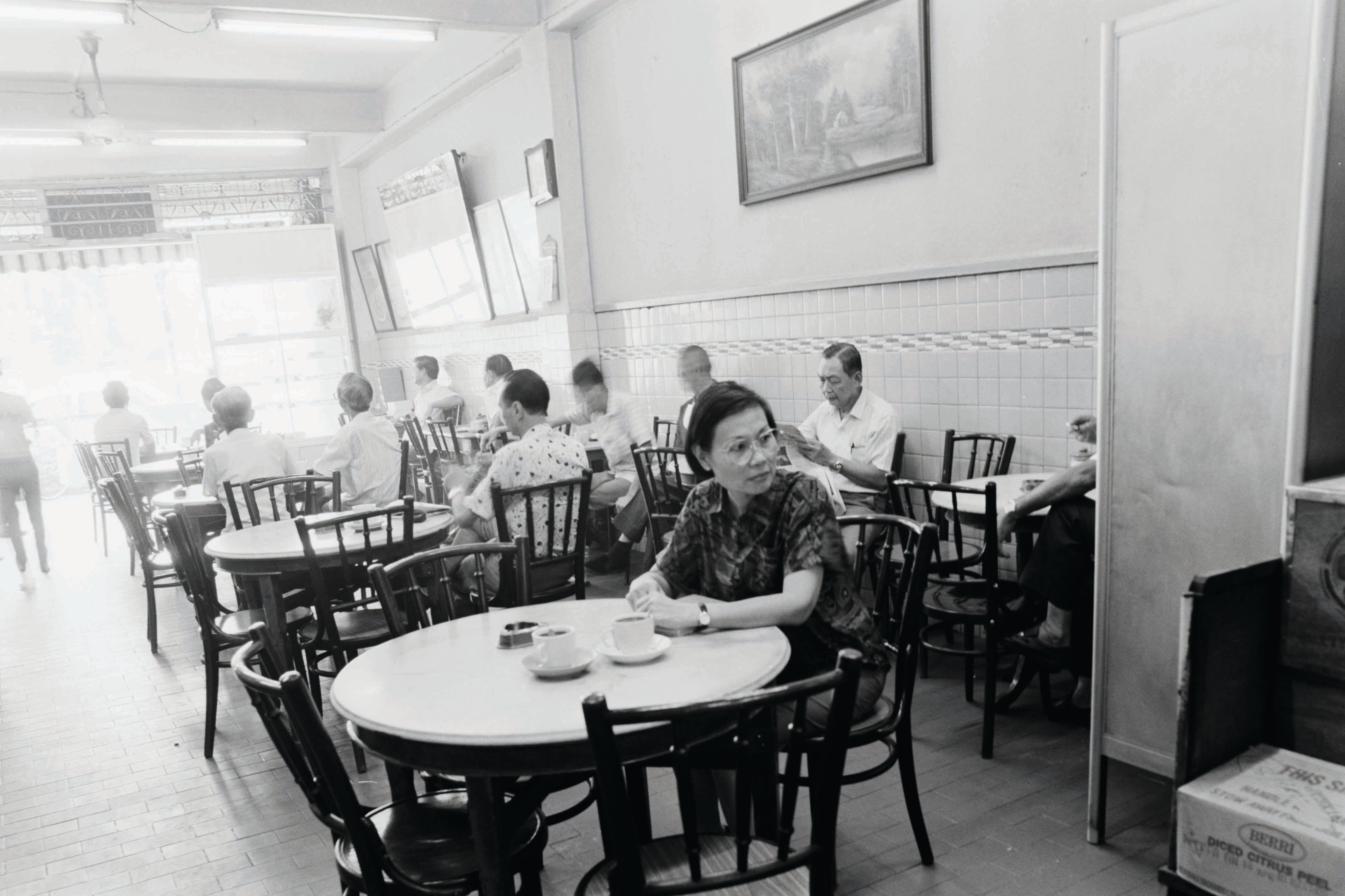Interior of a pre-war coffee shop located on New Bridge Road, taken in 1992. From the Lee Kip Lin Collection. All rights reserved. Lee Kip Lin and National Library Board, Singapore 2009.