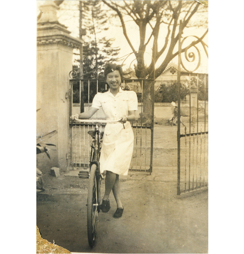 Alice Lee, granddaughter of Mrs Lee Choon Guan serving with the Red Cross in India during World War ll. Courtesy of Mrs Alice Chua.