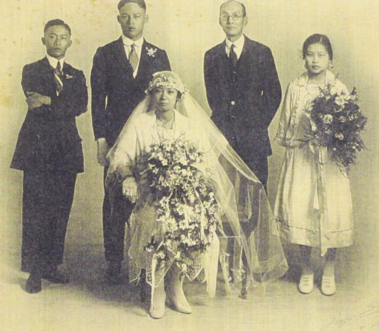 R.B. Ooi and Edna Kung’s wedding at Wesley Church, 1925. Courtesy of Irene Lim.