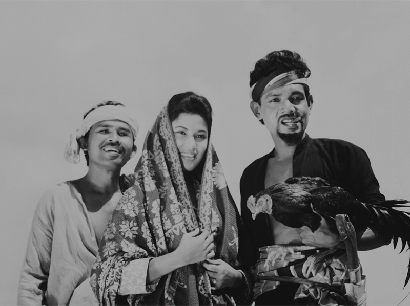 Still from Chuchu Datok Merah by M. Amin. Courtesy of Cathay-Keris Films Pte Ltd.