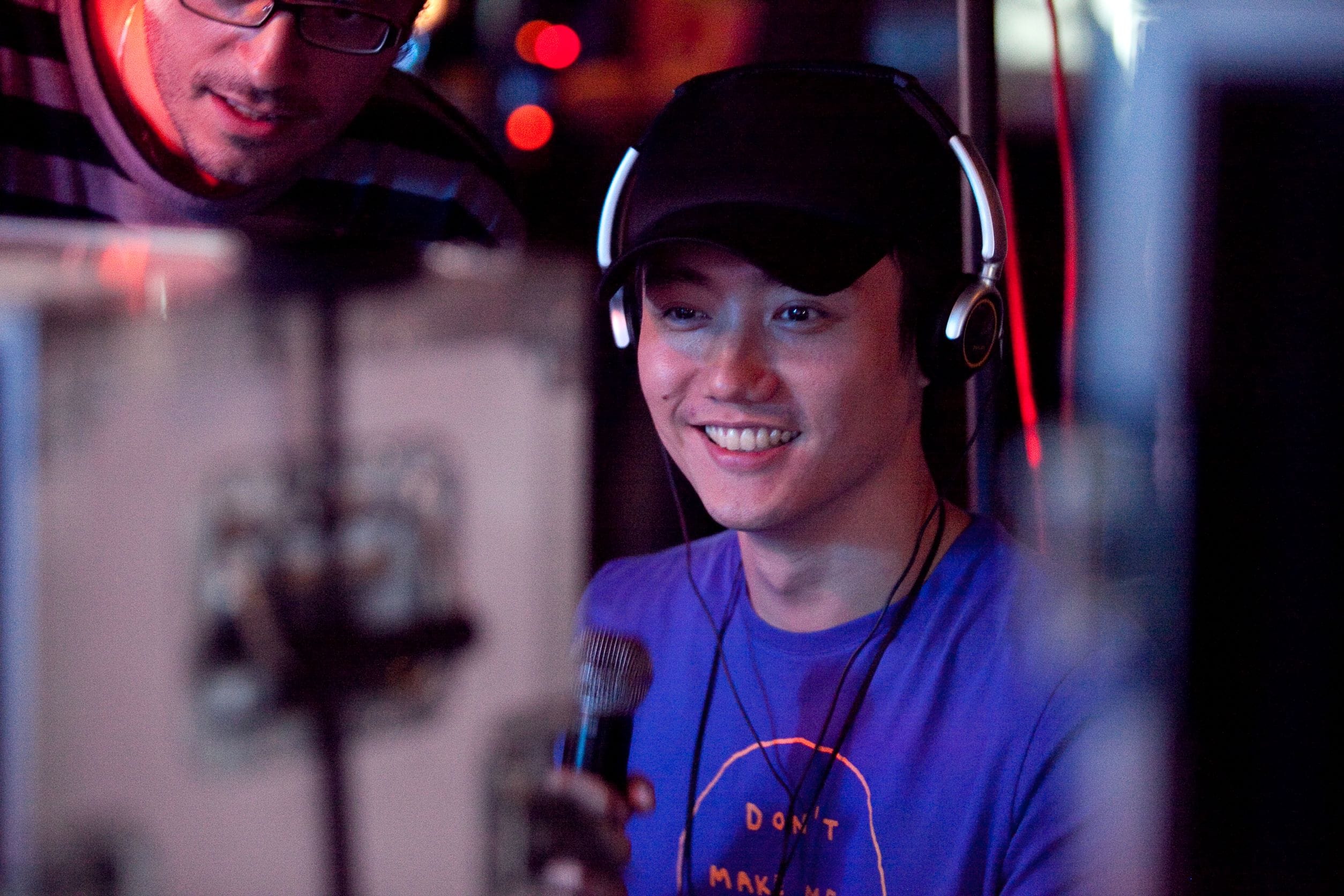 Boo Junfeng directs a scene on the set of Sandcastle. Courtesy of Boo Junfeng.