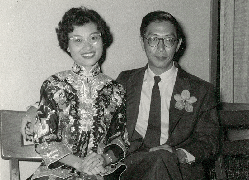 Lee Kip Lin with his wife Ong Li-ming on their wedding day, 1959. Courtesy of Mrs Lee Li-ming.