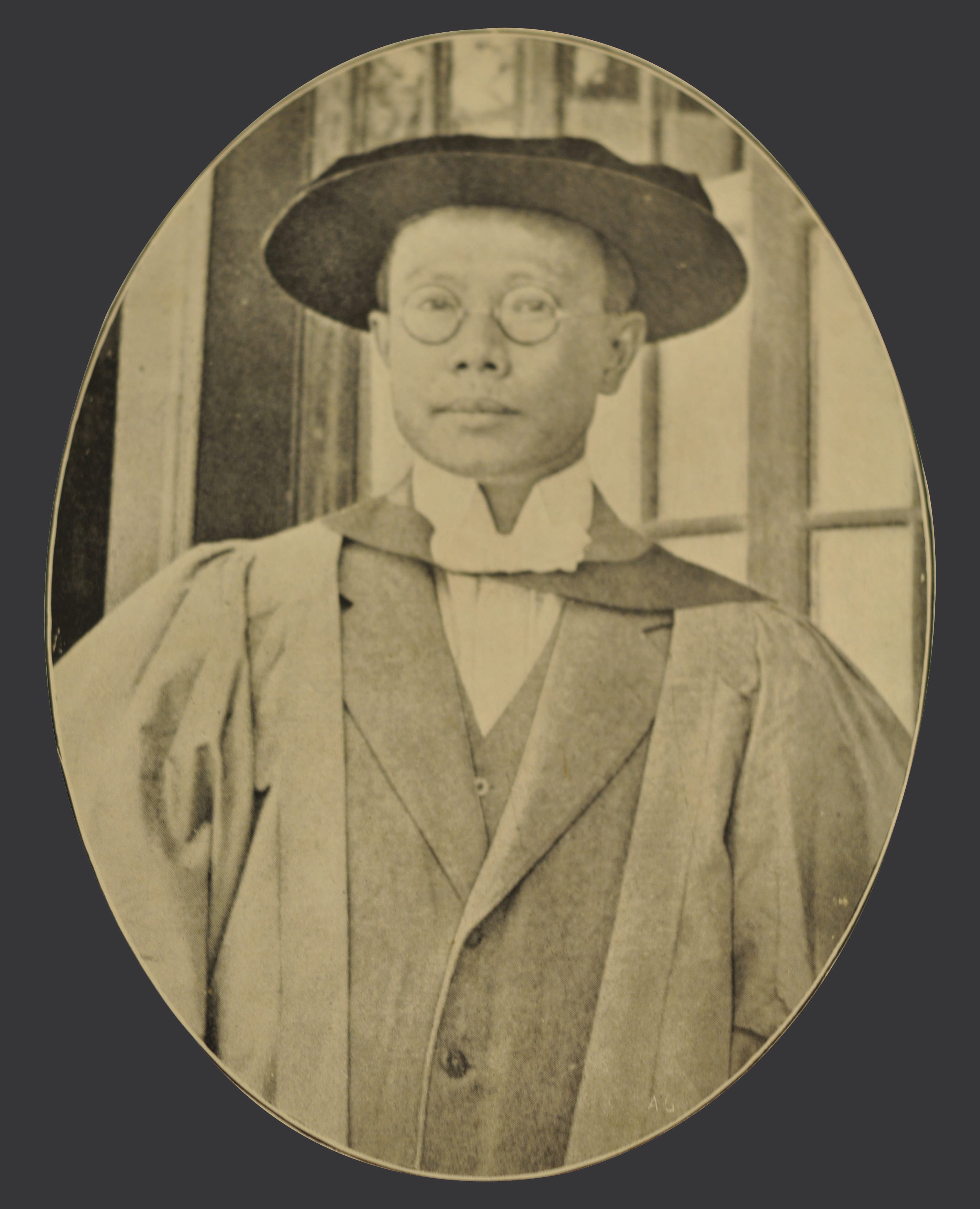 Photograph of young Dr Wu Lien-Teh which appears together with a write-up on him in the 1925 publication, Biographies of Prominent Chinese (Shanghai: Biographical Publishing Company Inc, p. 157) .