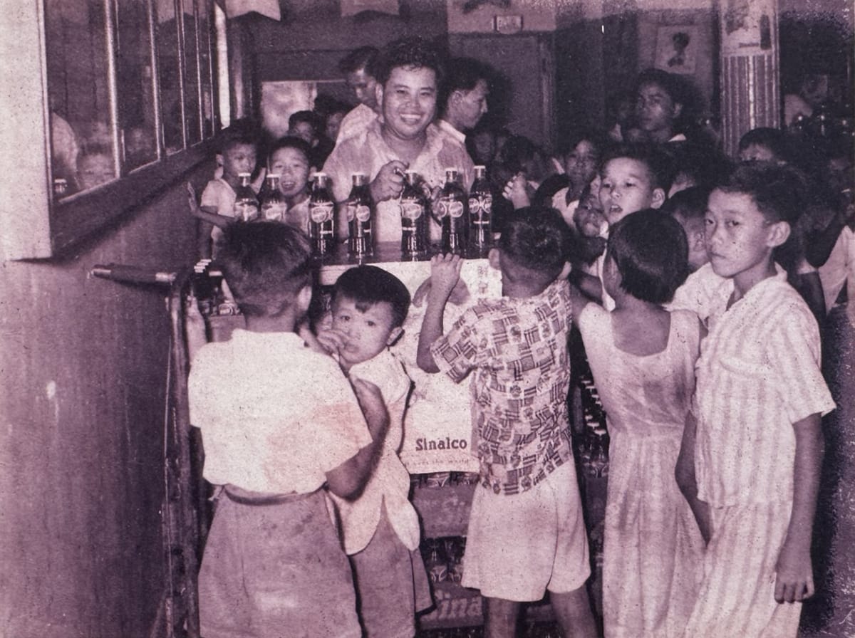 Children enjoying Sinalco, c. 1950s. Courtesy of URA Collection.