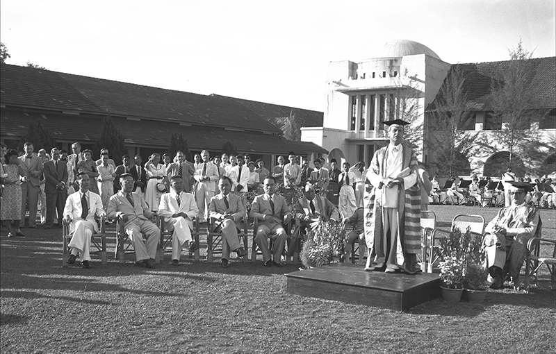 Chancellor Malcolm MacDonald delivering his speech at the first convocation ceremony of the University of Malaya on 8 July 1950. Ministry of Information and the Arts Collection, courtesy of National Archives of Singapore (Media - Image no. 19980000813 - 0024).