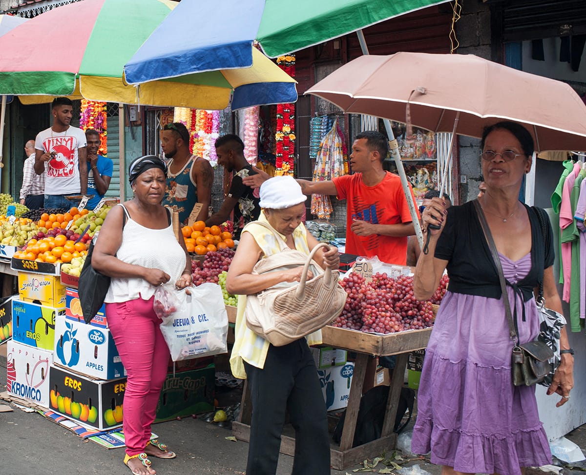 A street market in Port Louis, Mauritius, 2016. Eric Nathan/Alamy.
