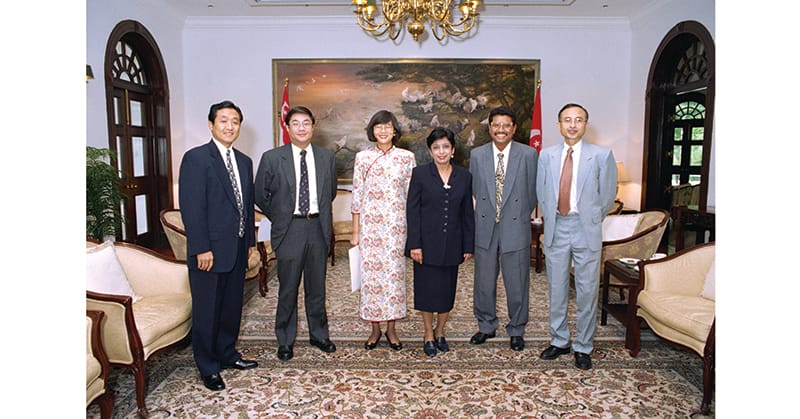 Newly appointed nominated members of Parliament after the presentation of the instruments of appointment by President Ong Teng Cheong at Command House on 6 September 1996. (From left) Stephen Lee Ching Yen, Walter Woon, Lee Tsao Yuan, Kanwaljit Soin, John de Payva and Imram Mohamed. Ministry of Information and the Arts Collection, courtesy of National Archives of Singapore.