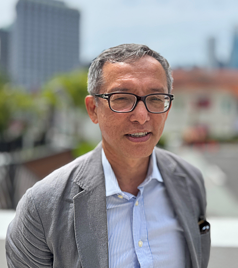 Simon Tay: lawyer, academic and winner of the 2010 Singapore Literature Prize. Photo by Jimmy Yap.  Listen to the full interview with Simon Tay on the BiblioAsia+ podcast, “First Spy Chief of Independent Singapore, Tay Seow Huah”.