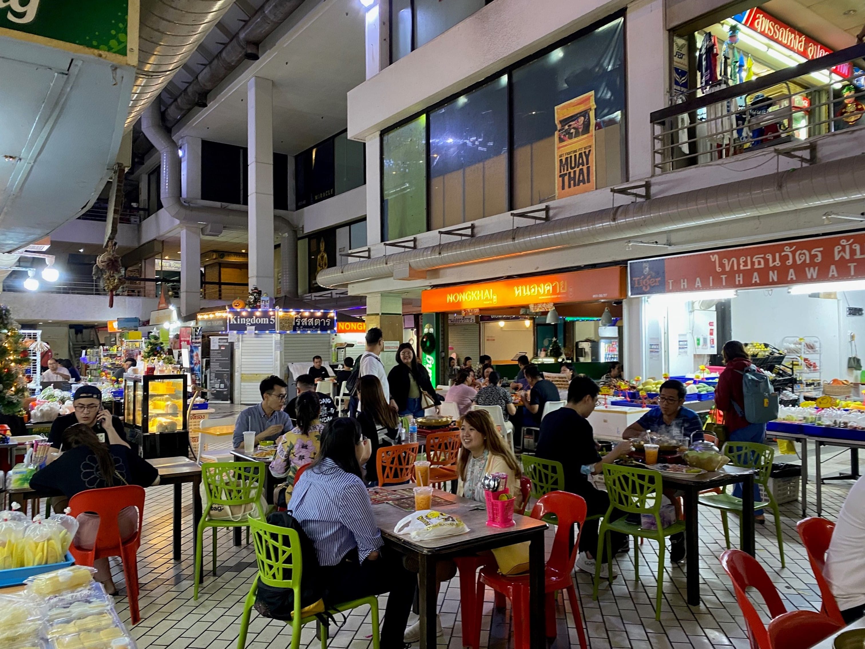The many Thai eateries on the ground floor of Golden Mile Complex, 2023. Photos by Jimmy Yap.