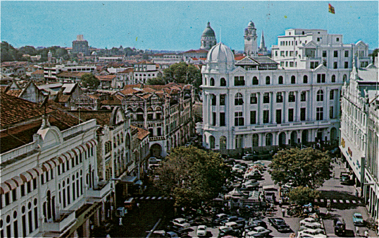 Raffles Place (formerly Commercial Square) was a key cluster in the Golden Shoe area. Since it was first demarcated in the 1822 Raffles Town Plan, the cluster has been and still is the centre for banking and commercial activities in Singapore. Shown here is a view of Raffles Place in the early 1960s with Robinsons (left), Chartered Bank (centre) and John Little (right). Courtesy of National Archives of Singapore.