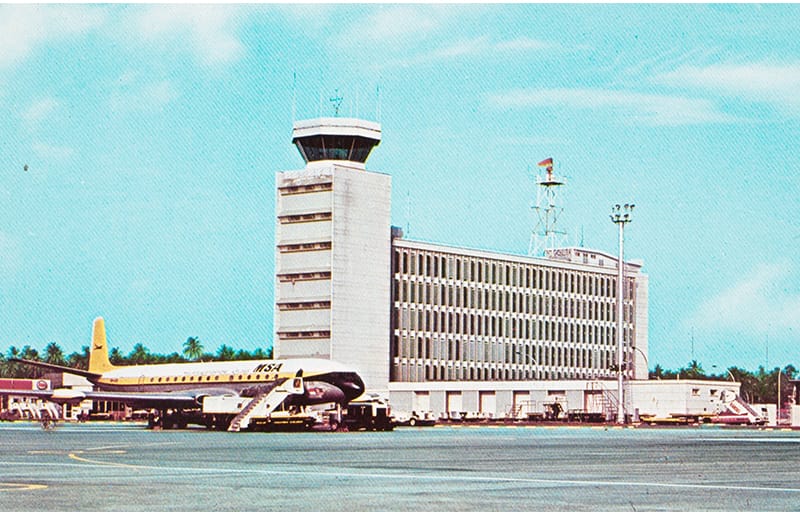 Paya Lebar Airport, 1960s. The airport only had a single runway. Seen on the tarmac is a plane belonging to the Malaysia-Singapore Airlines which existed from 1966 to 1972. The predecessor of Singapore Airlines. Courtesy of National Museum of Singapore, National Heritage Board.