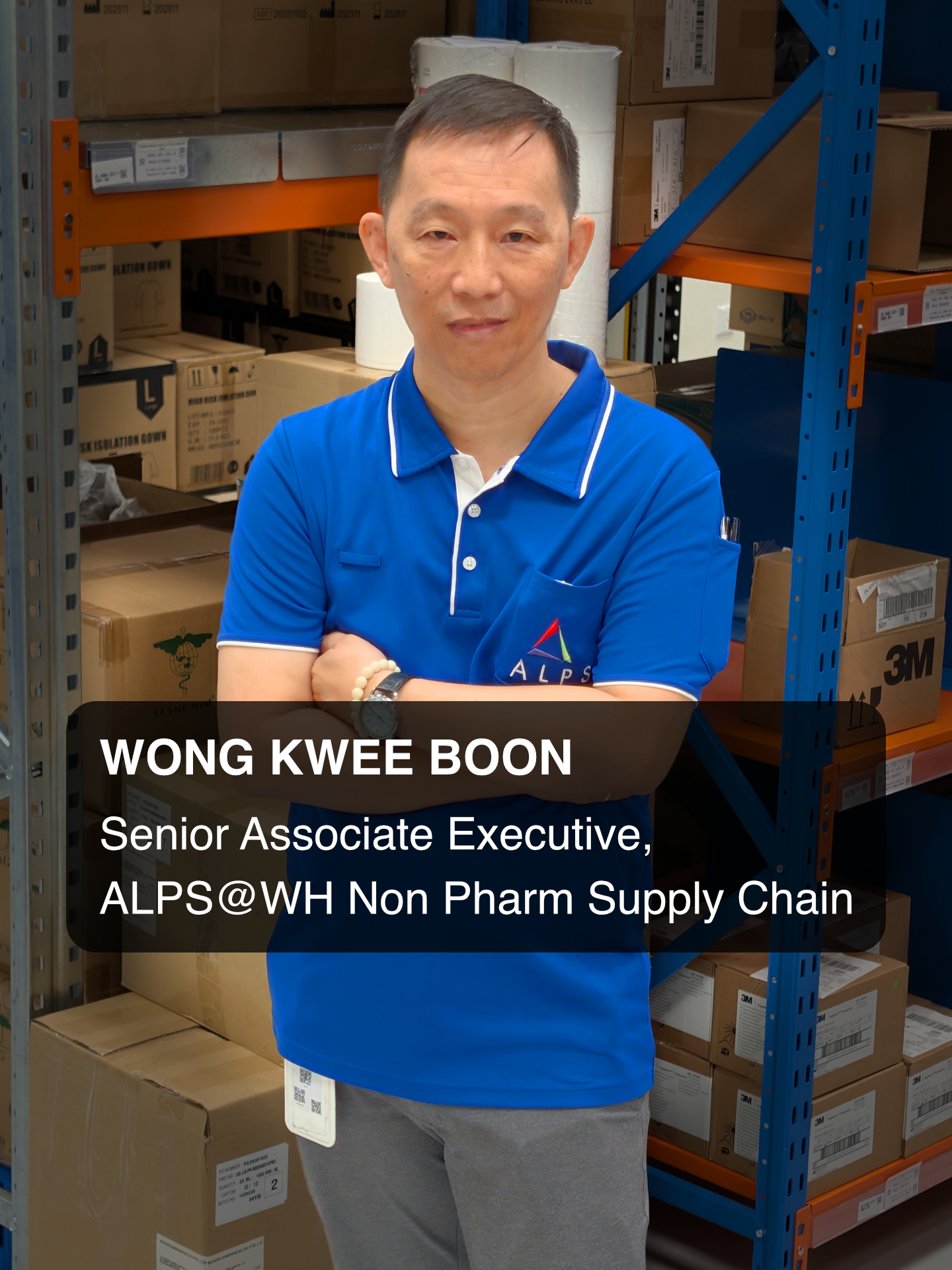 Image of ALPS staff Wong Kwee Boon in his warehouse