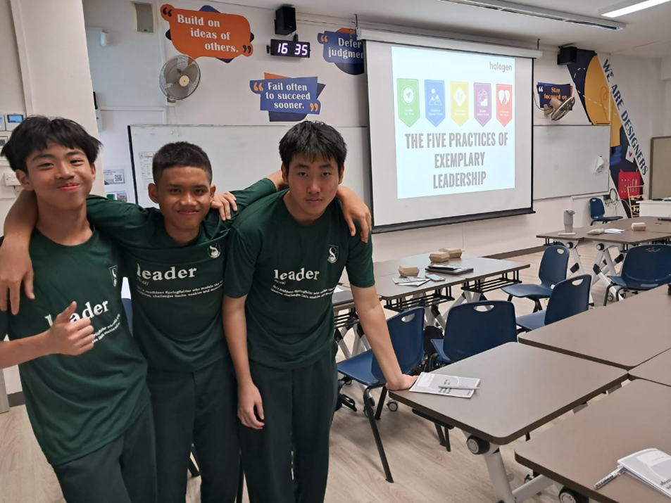 Student leaders sharing about their soapberry journey at Jun Yuan Secondary School Rise up Leaders Summit