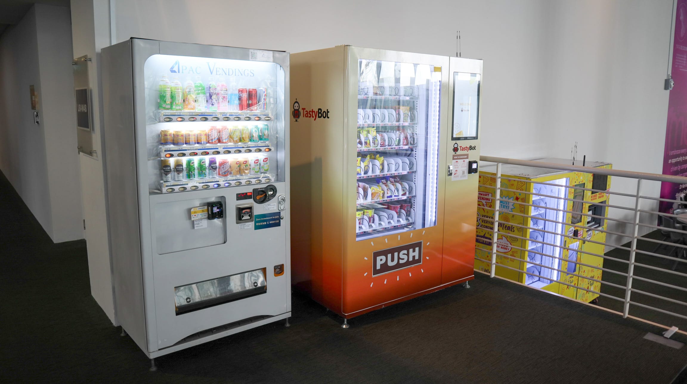 vending machines at W4