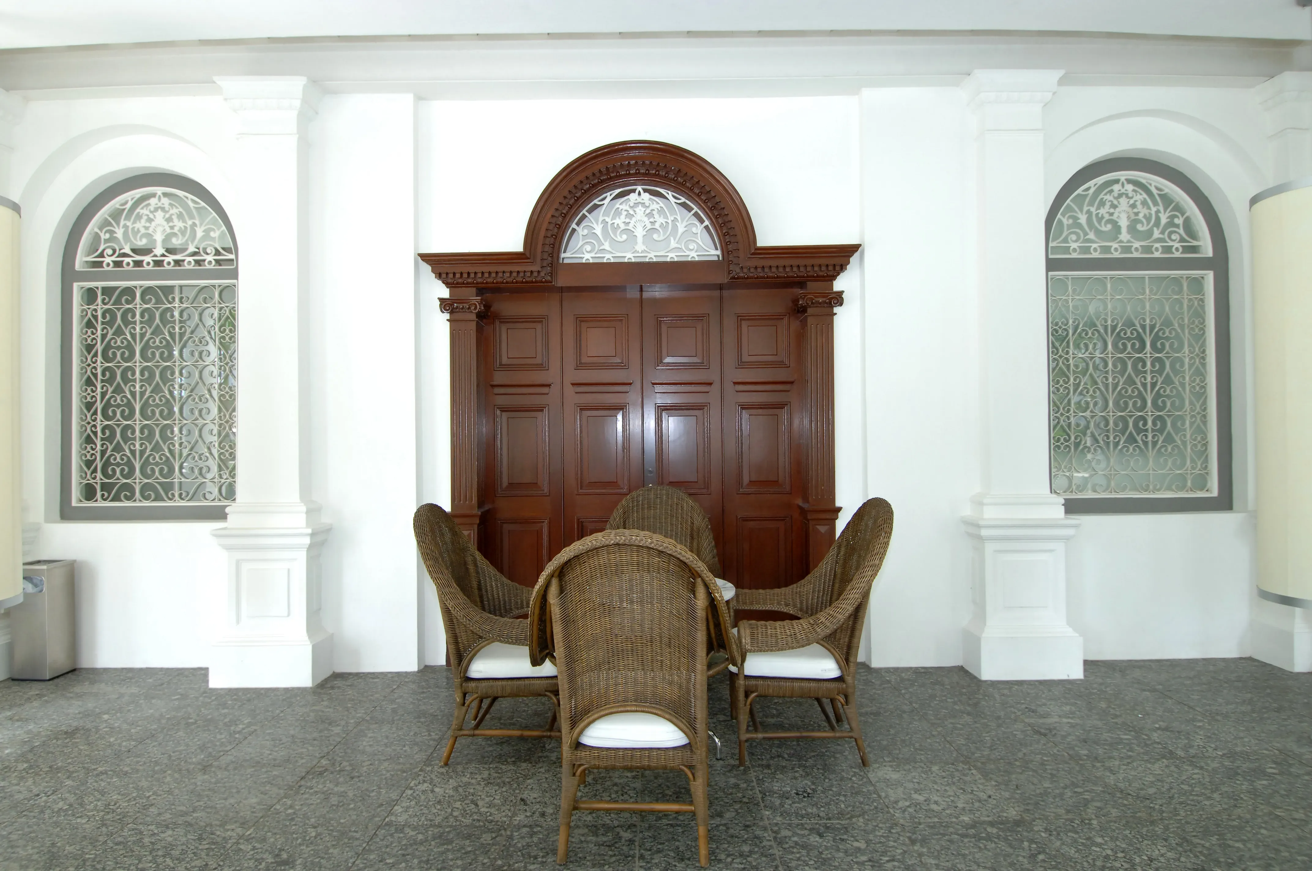 Building of 4 Draycott Park