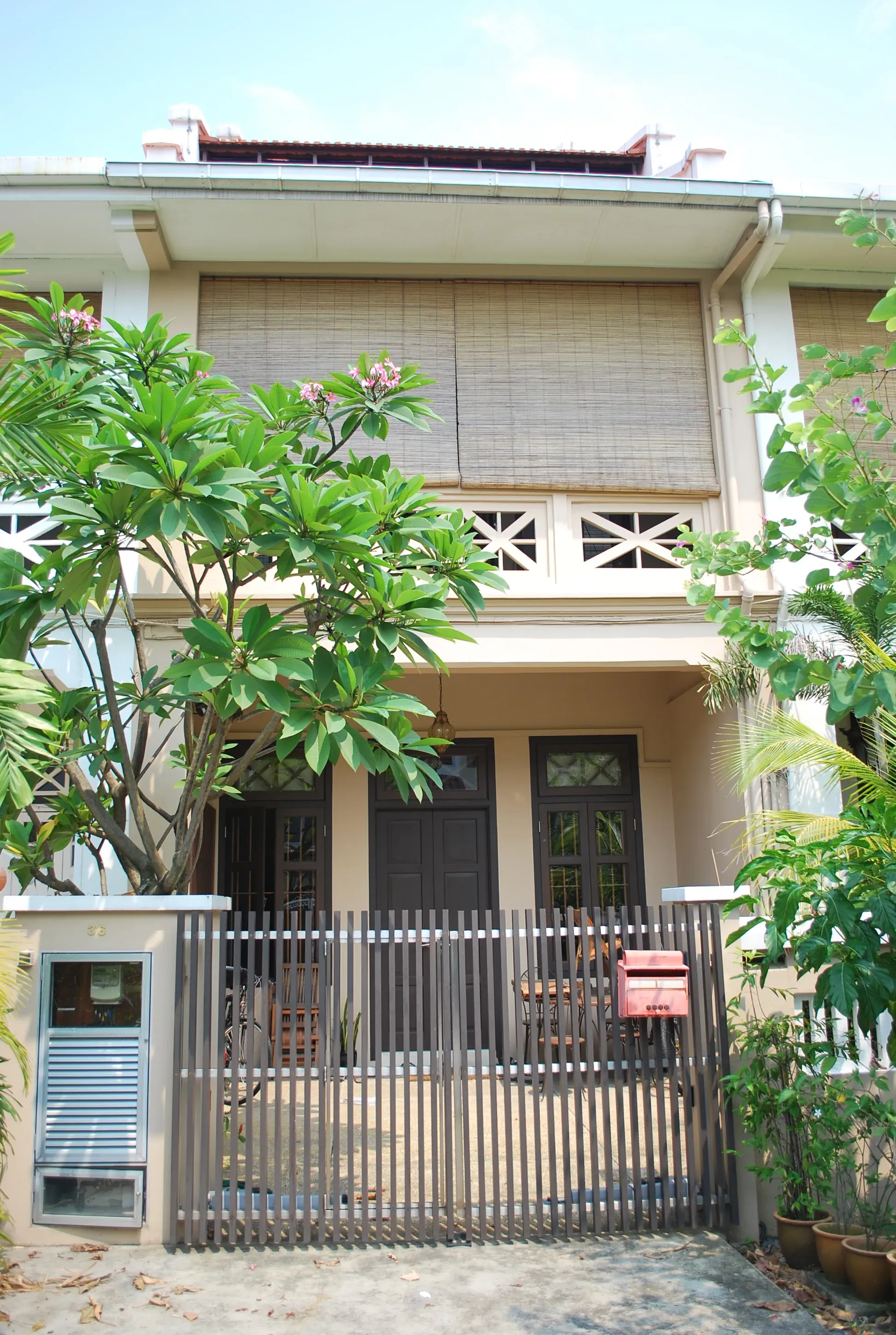 Front facade of 36 Chapel Road