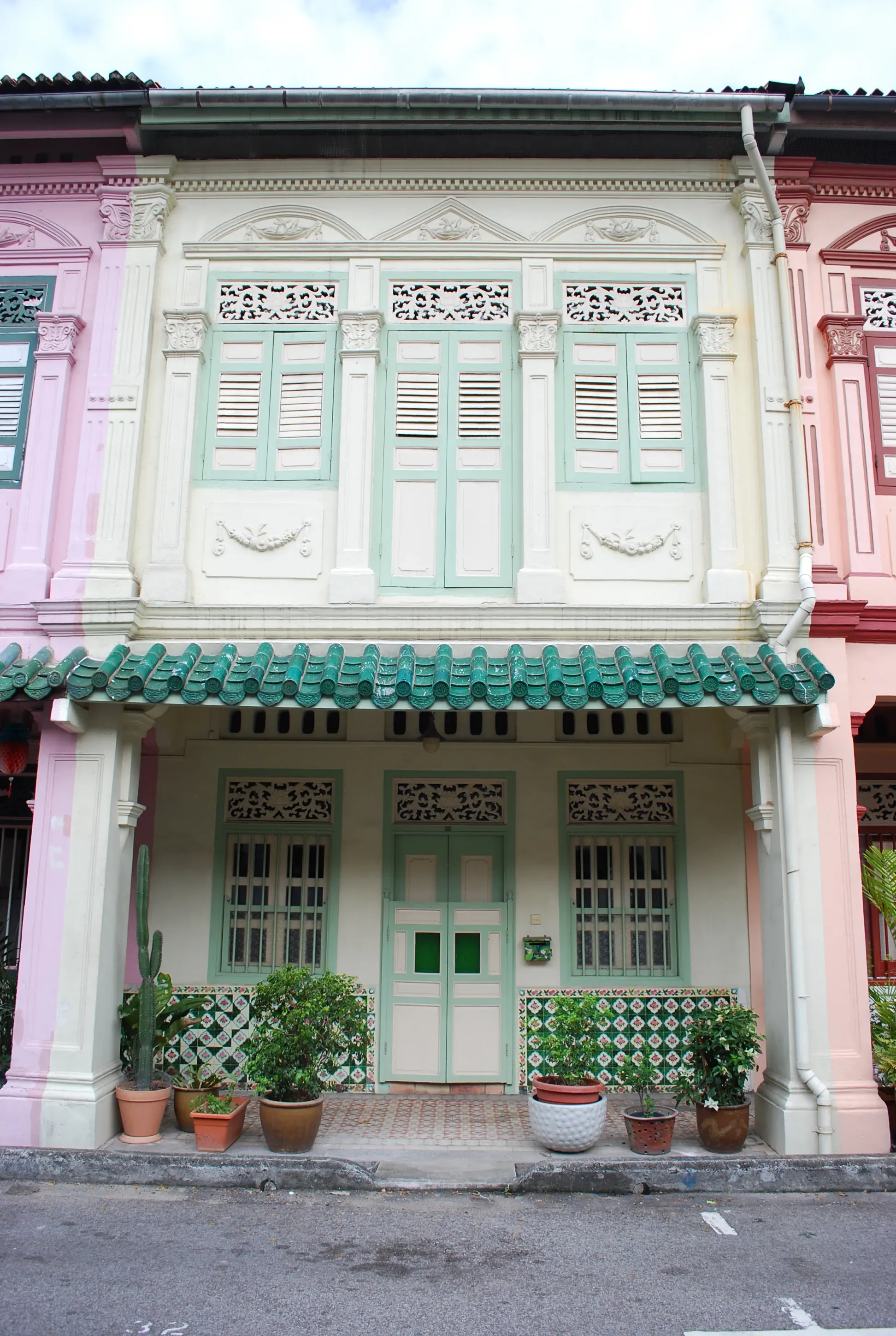 Front facade of 32 Blair Road