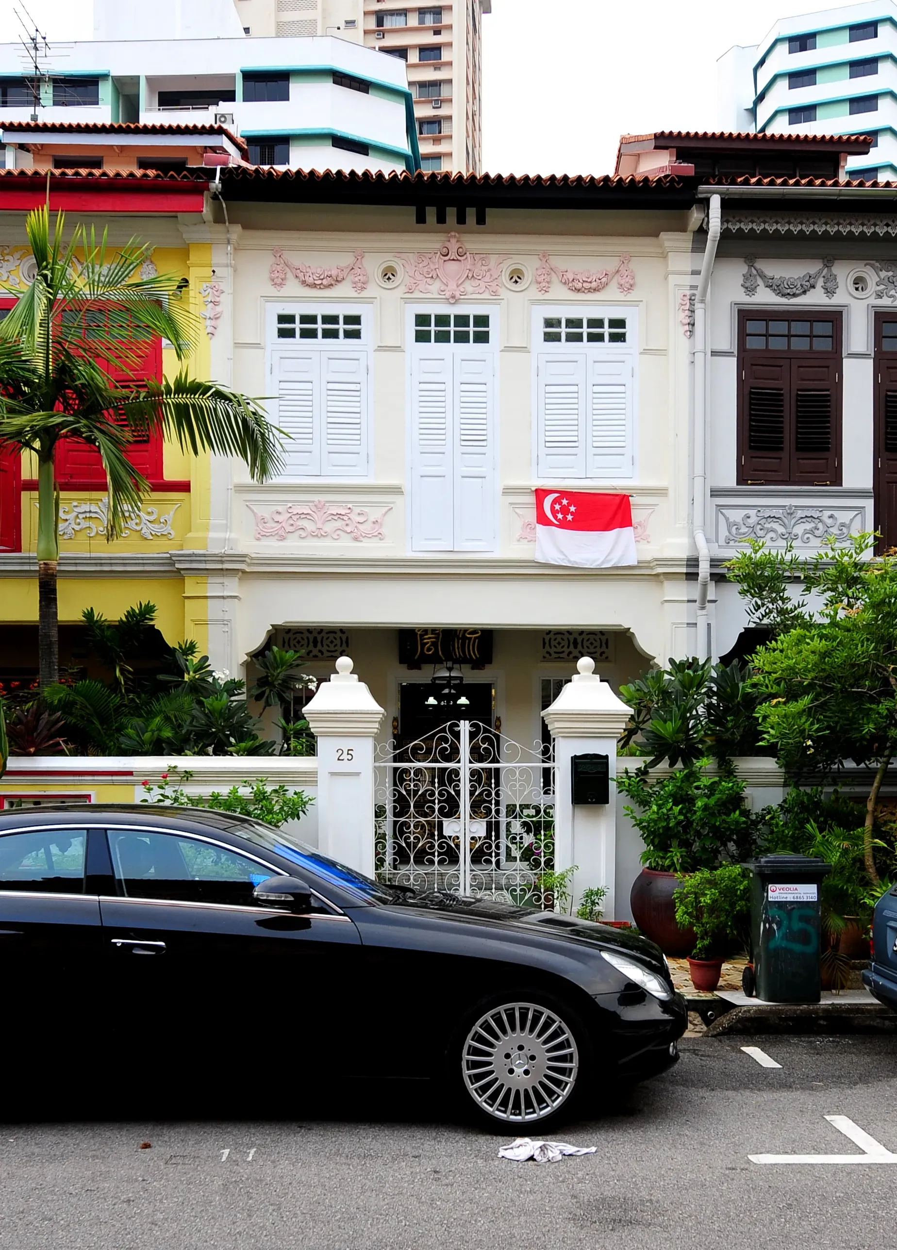Front facade of 25 Blair Road