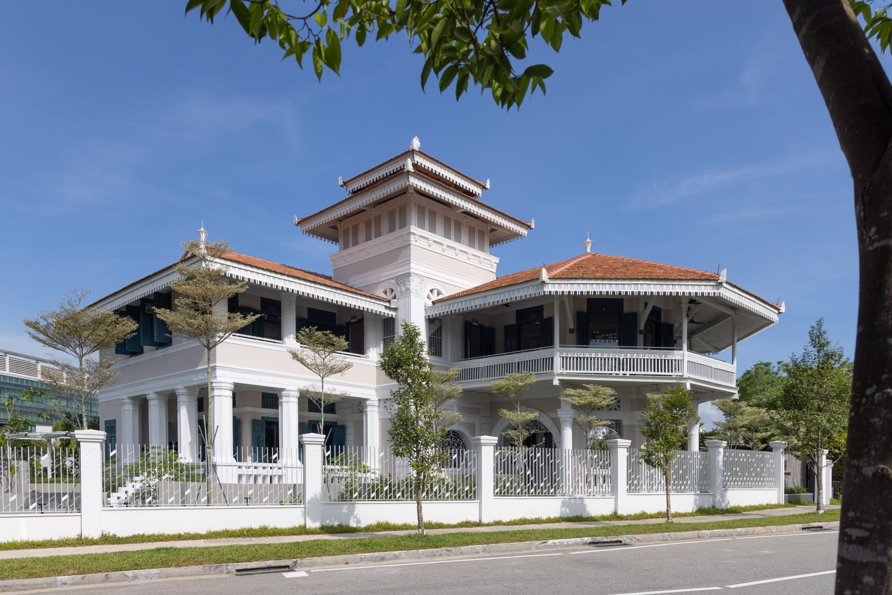 12 Mount Sophia