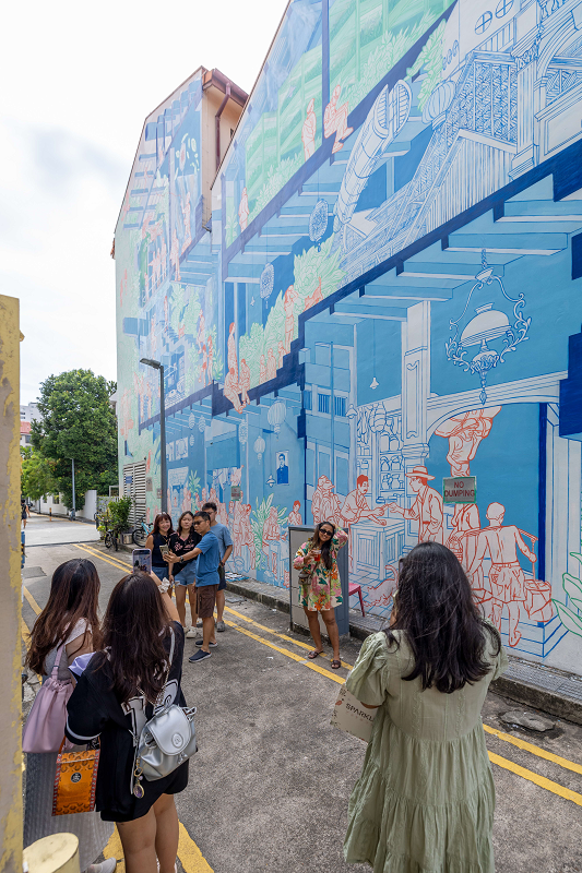 The mural reveals the richness of shophouse typology through technical blueprints, by OMG Atelier (Ar. Lee Hui Lian and Ar. Lim Pin Jie), with Jerome Ng and Shivshankar Nair