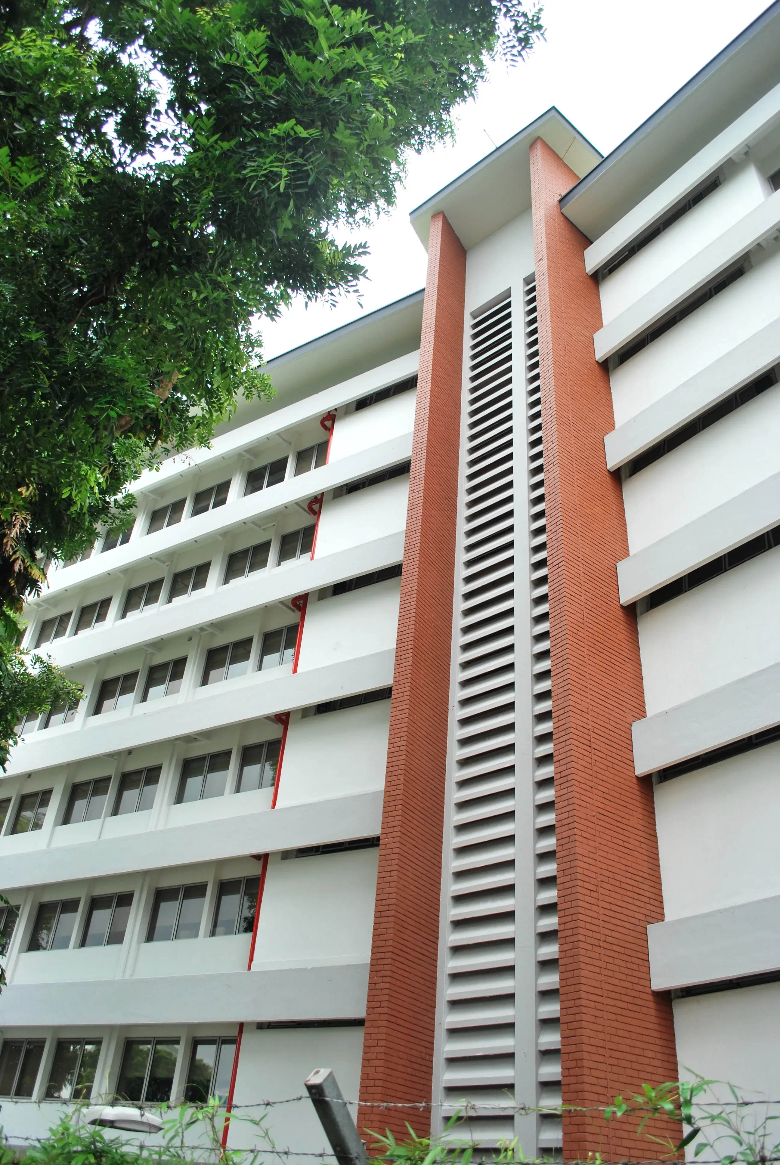 Building of 332 Alexandra Road