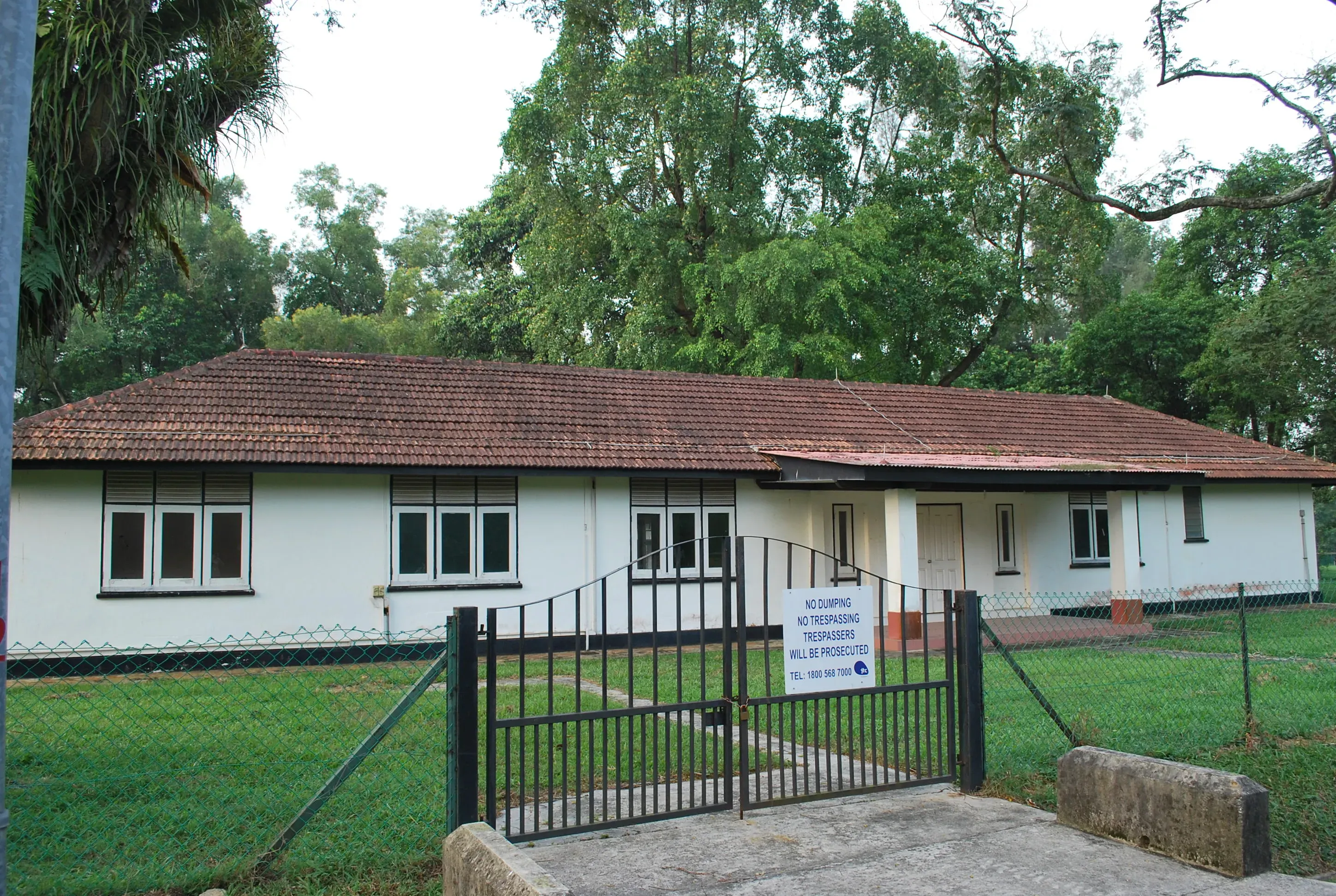 Front facade of 3 The Oval