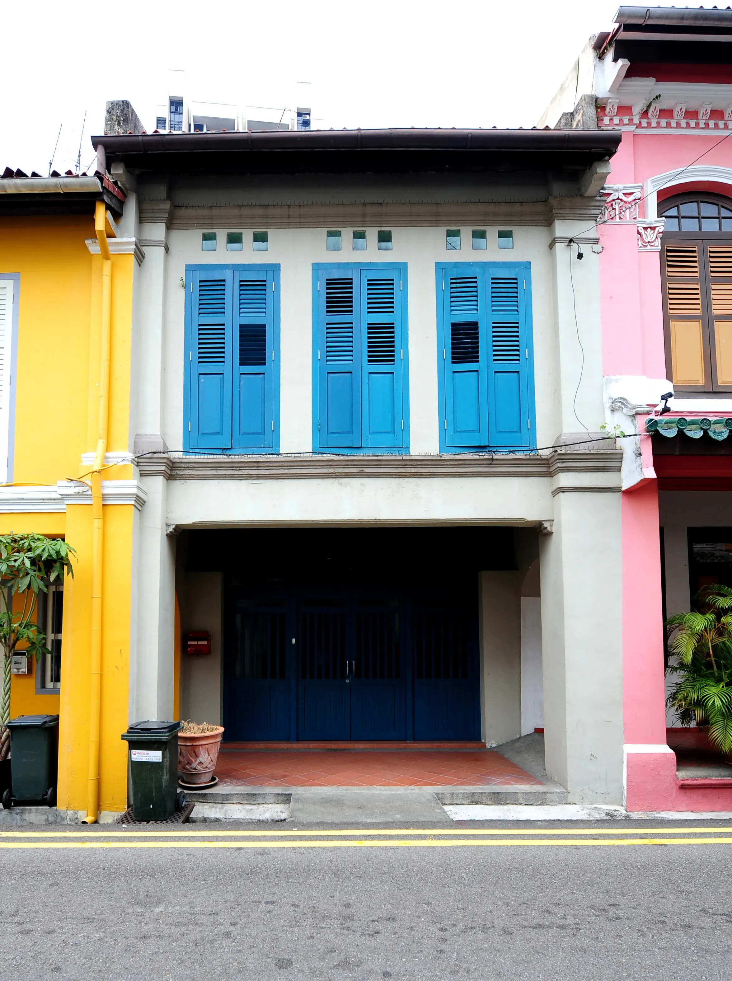 Front facade of 33 Everton Road