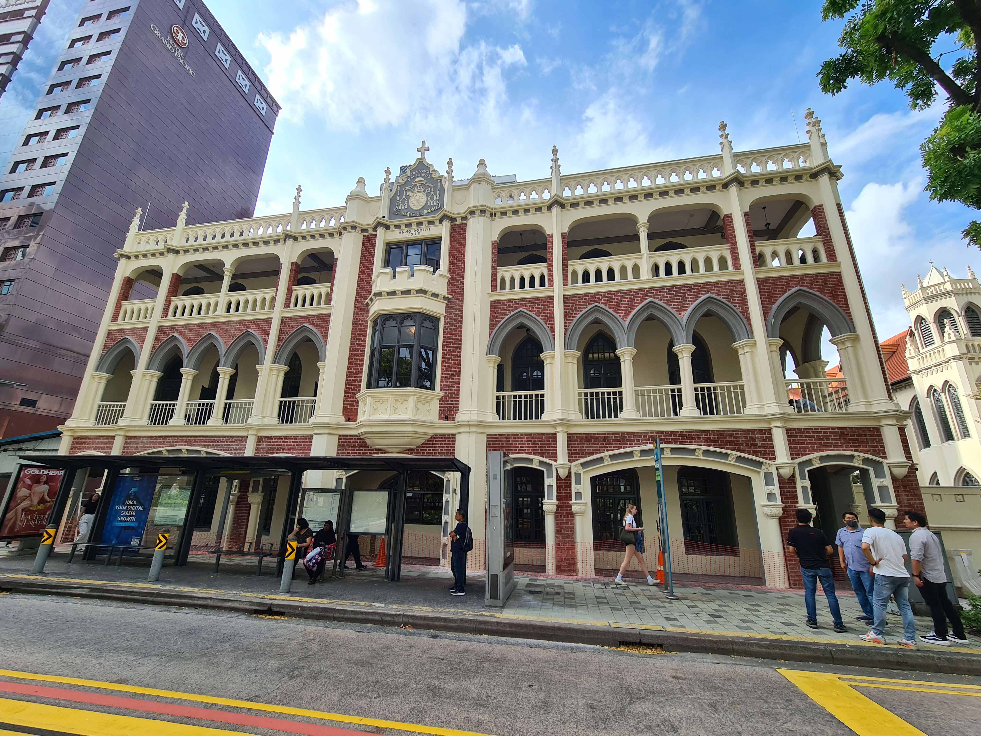 Front facade of 143 Victoria Street