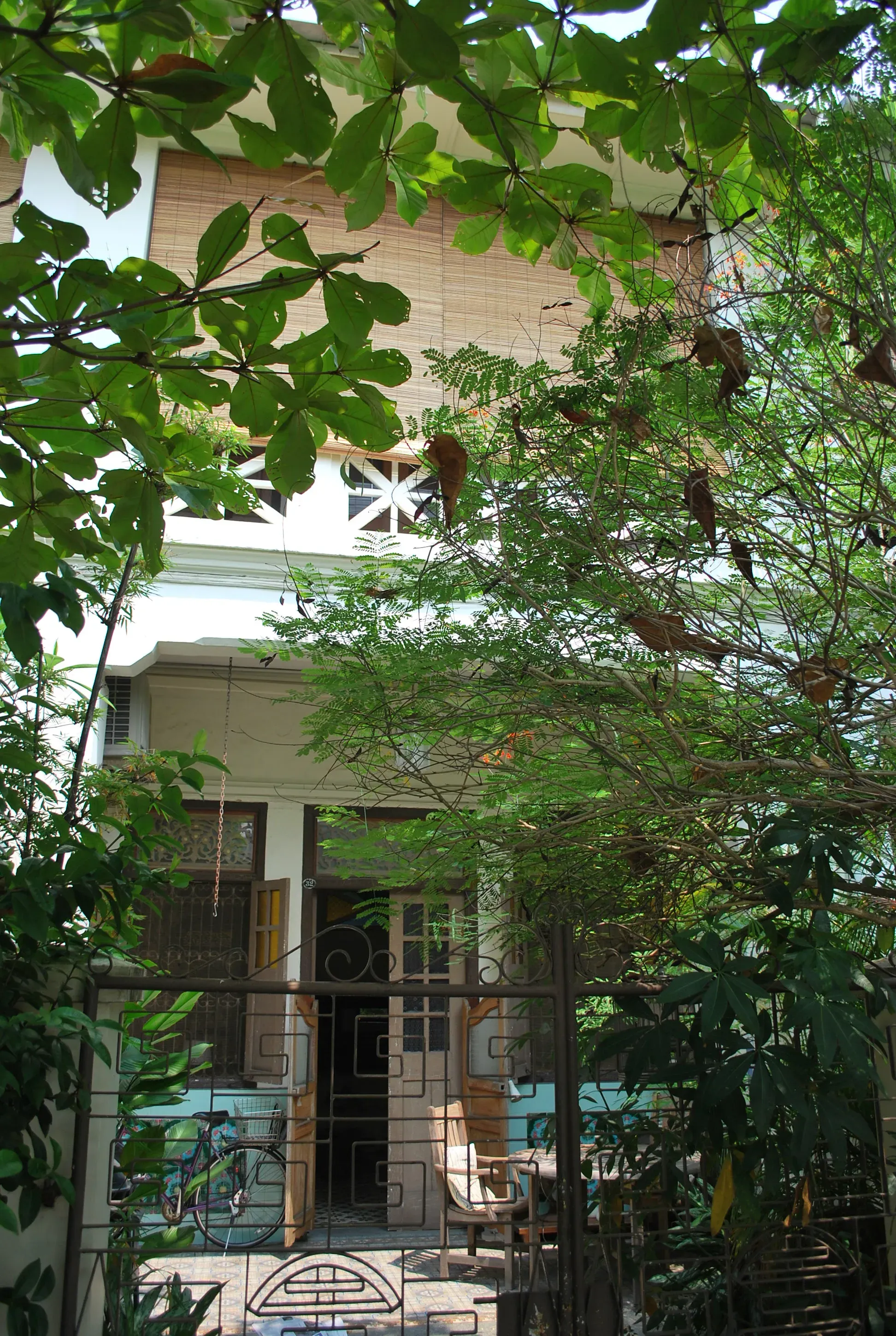 Front facade of 32 Chapel Road