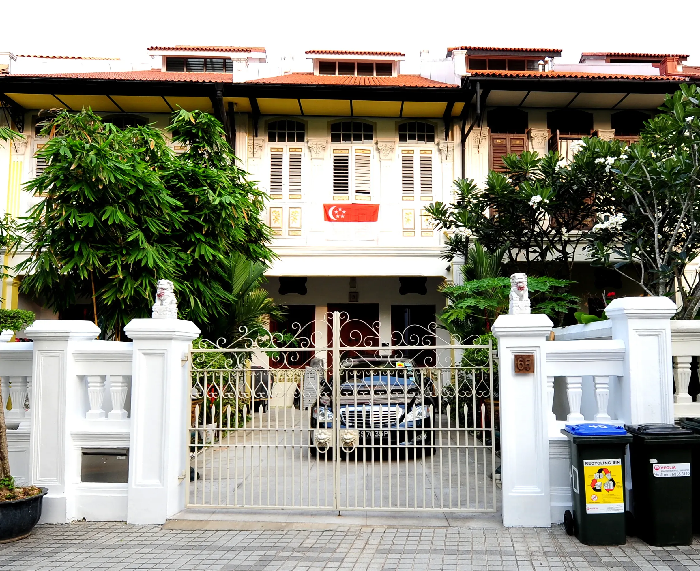 Front facade of 65 Emerald Hill Road