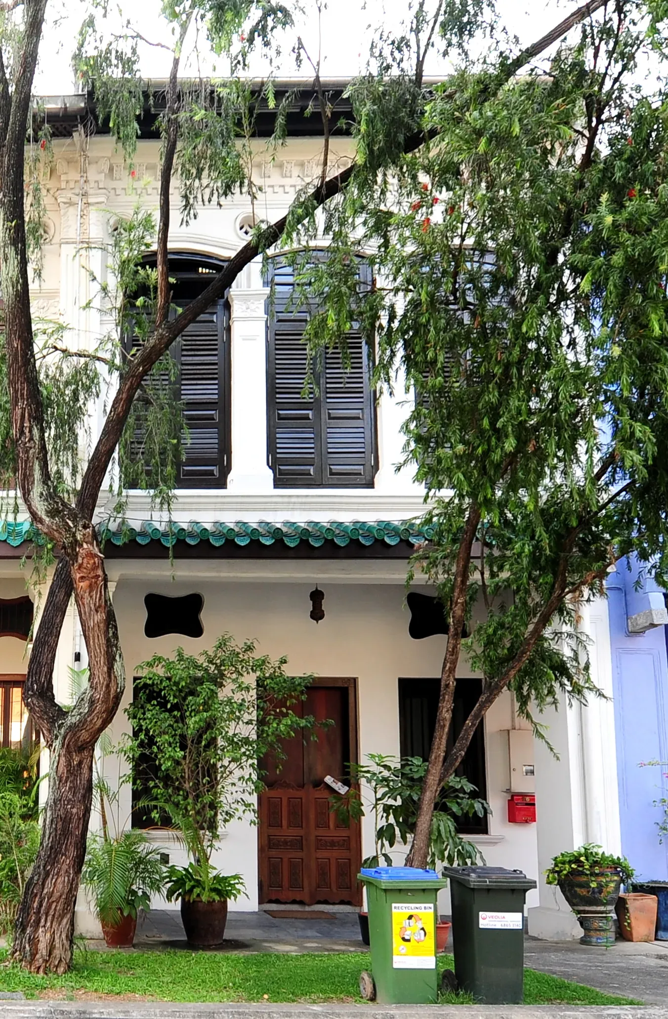 Front facade of 96 Emerald Hill Road