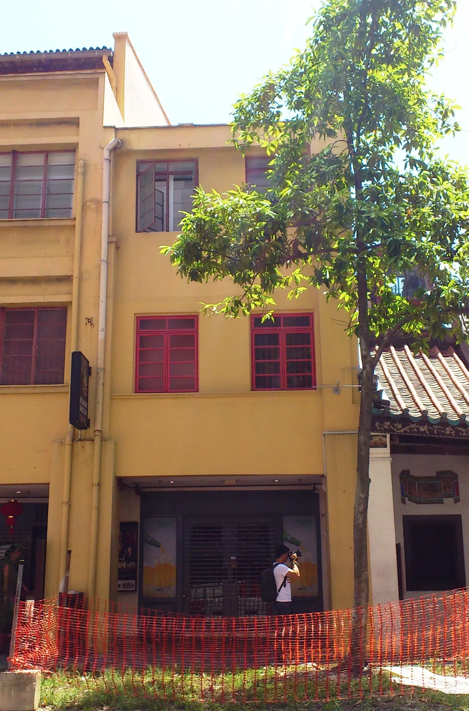 Front facade of 80 Telok Ayer Street