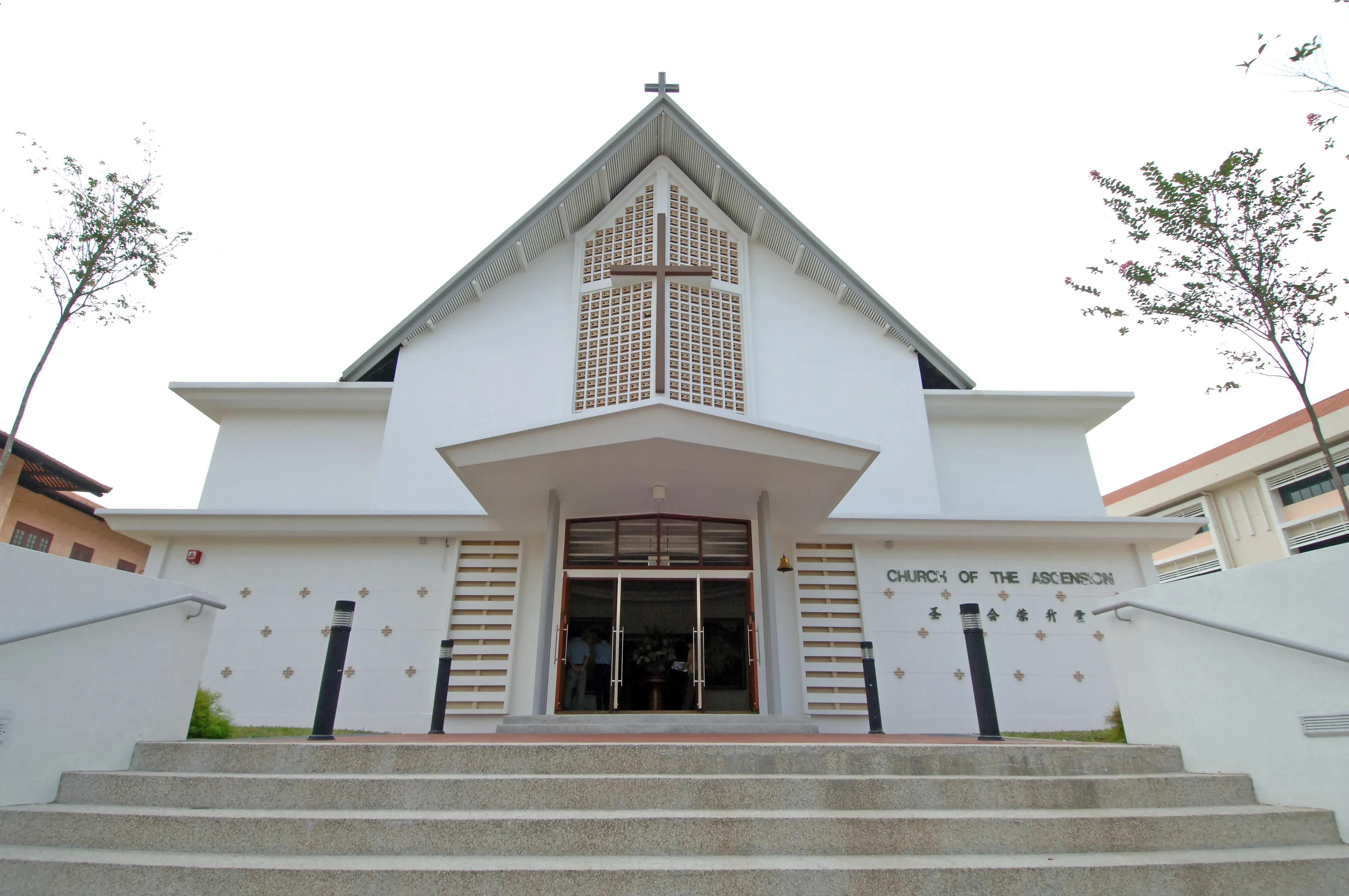 Front facade of 13 Francis Thomas Drive